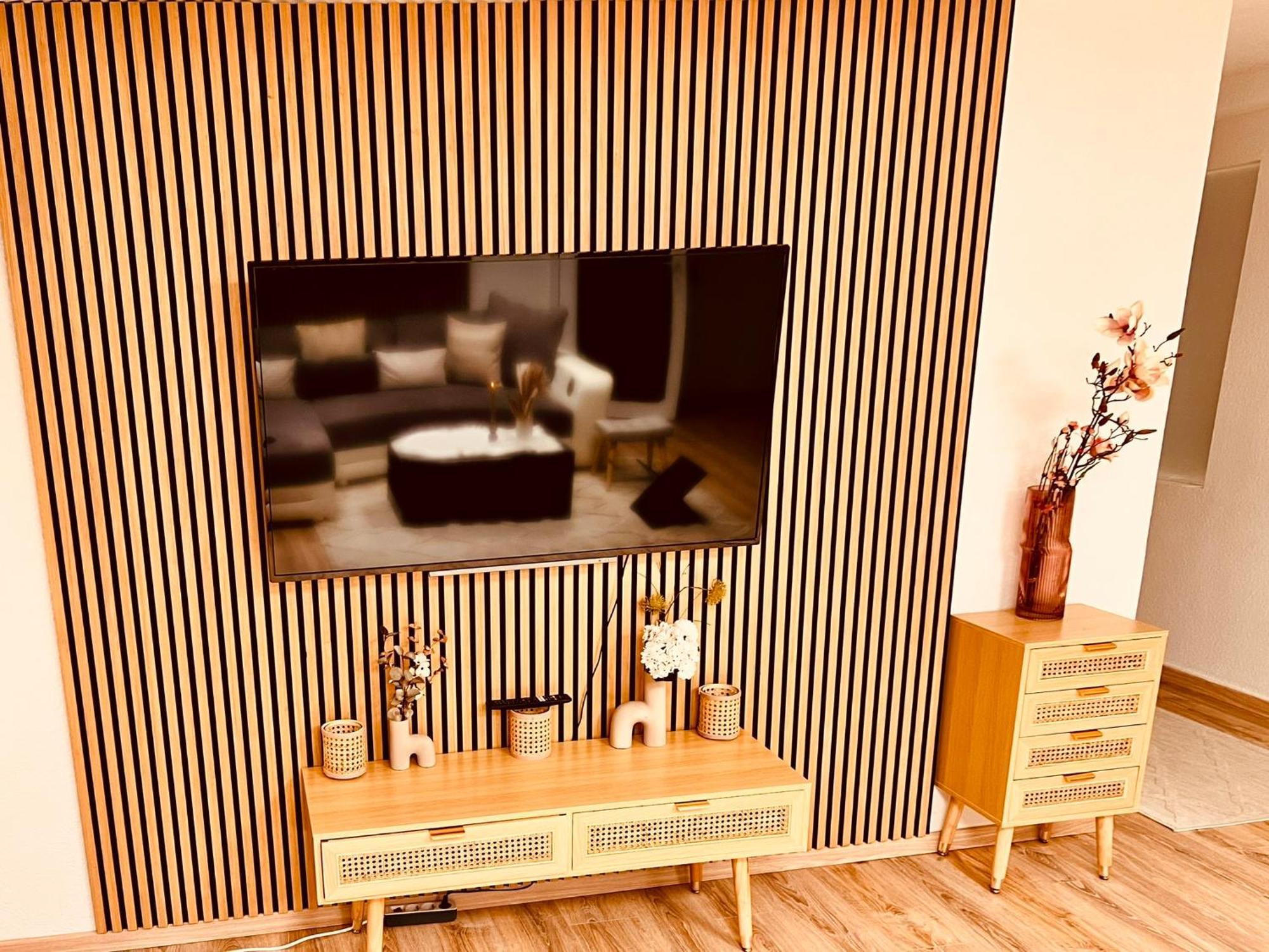 Cologne Luxe Living: Opulent Elegance Unleashed Lejlighed Eksteriør billede